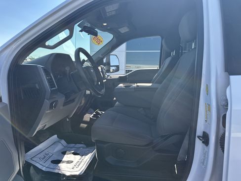 Used 2019 Ford F250 XLT AWD/4WD image 5