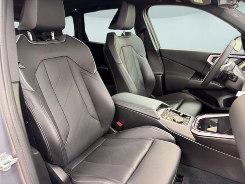 Used 2025 BMW X3 xDrive30i w/ Premium Package image 31