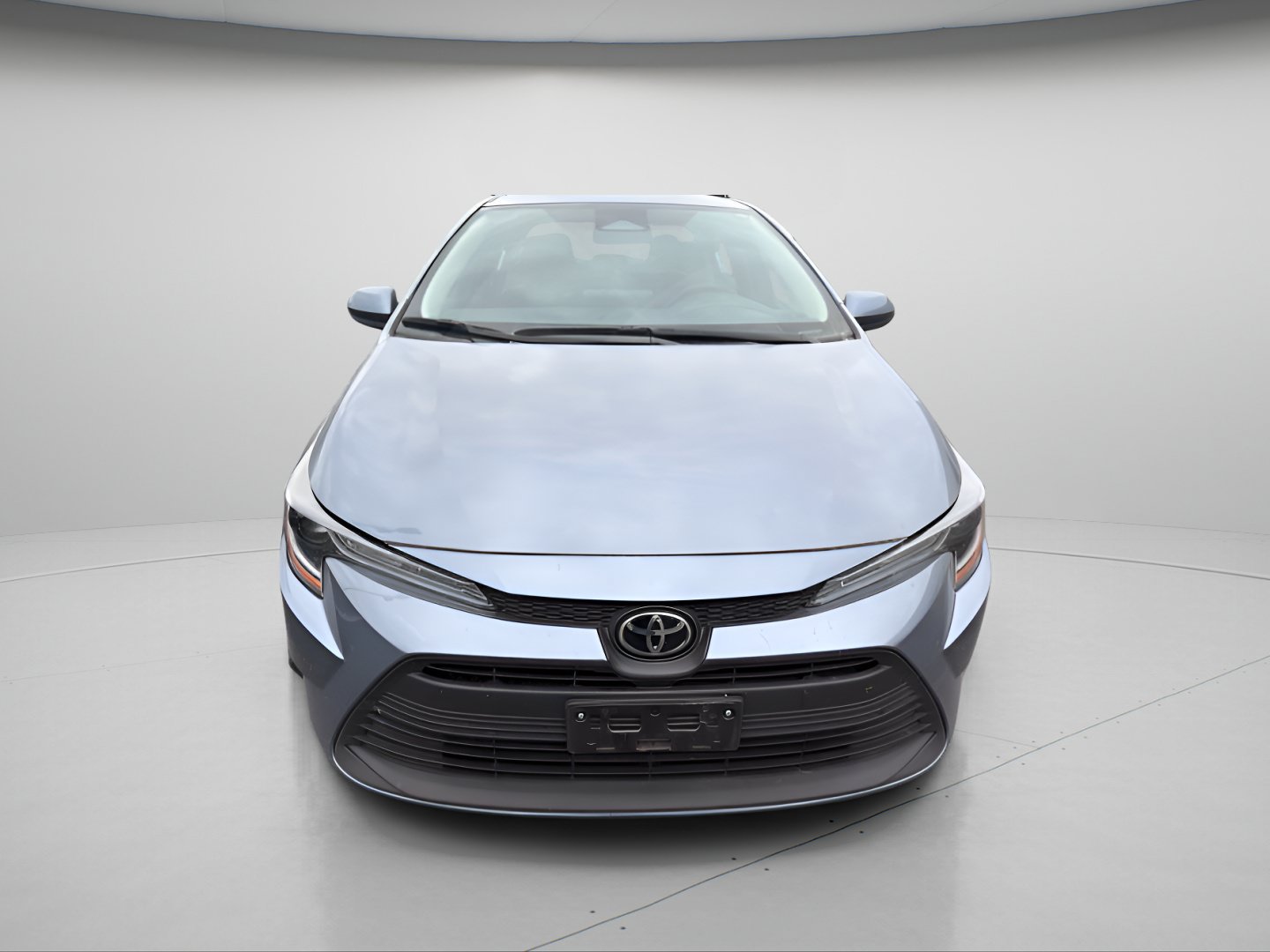 Used 2024 Toyota Corolla LE FWD image 3