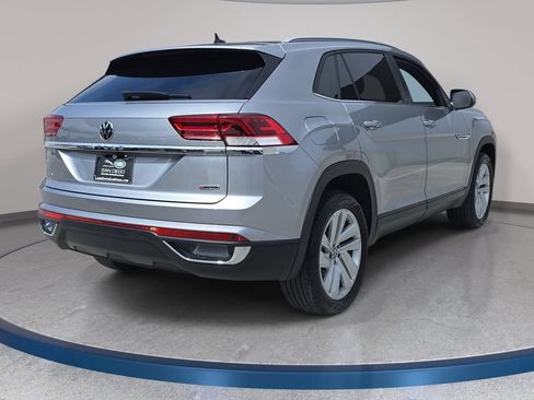 Used 2020 Volkswagen Atlas Cross Sport SE AWD/4WD image 6