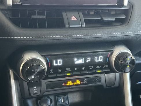 Used 2023 Toyota RAV4 LE AWD/4WD image 25