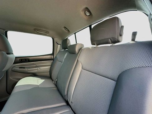 Used 2012 Toyota Tacoma 4x4 Double Cab w/ TRD Sport Pkg image 23
