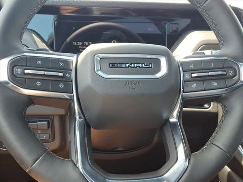 New 2026 GMC Yukon XL Denali w/ Denali Reserve Package AWD/4WD image 20