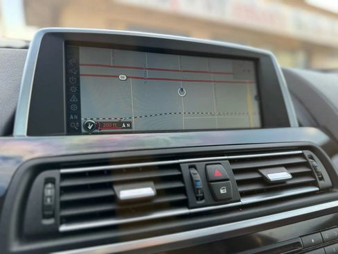 Used 2013 BMW 640i 640i Coupe 2D image 9