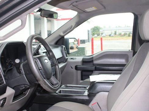 Used 2015 Ford F150 XL w/ Equipment Group 101A Mid AWD/4WD image 8