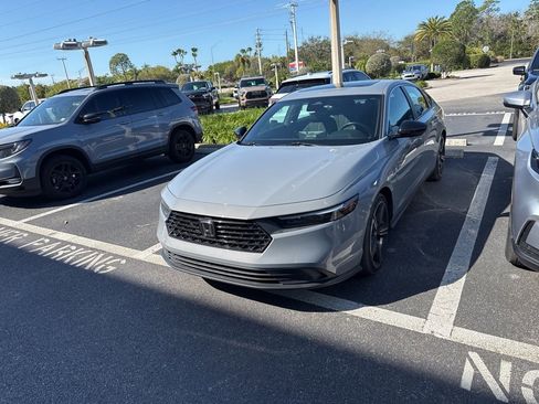 Used 2023 Honda Accord Sport image 17