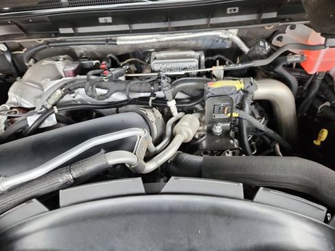 Used 2022 GMC Sierra 2500 Denali w/ Denali Ultimate Package AWD/4WD image 21