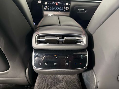 Used 2025 Genesis G80 3.5T Sport Prestige AWD/4WD image 35