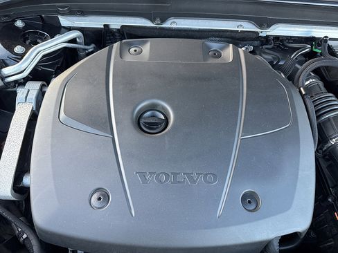 Used 2019 Volvo S90 T6 Inscription w/ Advanced Package AWD/4WD image 6