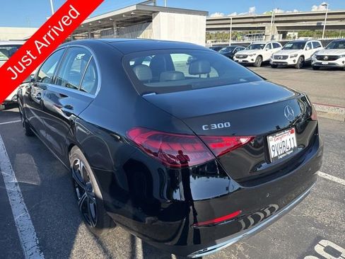 Used 2025 Mercedes-Benz C 300 Sedan image 7
