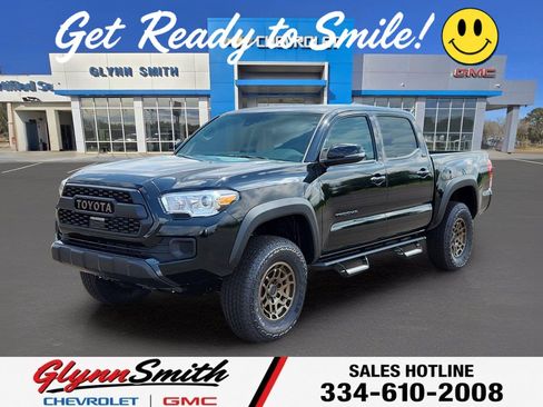 Used 2023 Toyota Tacoma 4x4 Double Cab w/ Trail Edition image 1