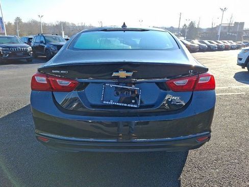 Used 2023 Chevrolet Malibu LT image 4
