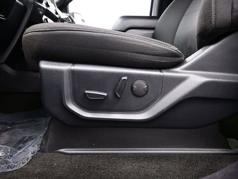 Used 2019 Ford F150 XLT w/ Equipment Group 302A Luxury RWD image 13