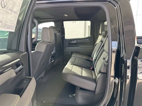 New 2026 Chevrolet Silverado 1500 ZR2 image 31