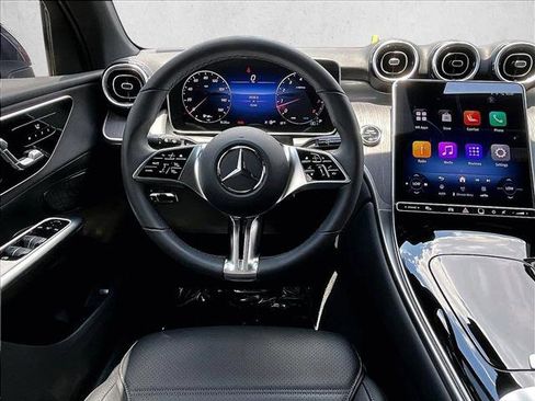 Certified 2026 Mercedes-Benz GLC 300 image 7