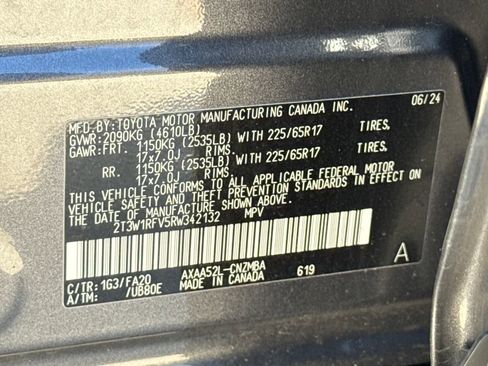 Used 2024 Toyota RAV4 XLE image 30