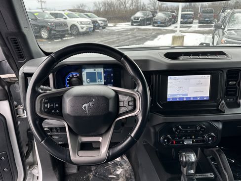 Used 2023 Ford Bronco Big Bend w/ Sasquatch Package image 18