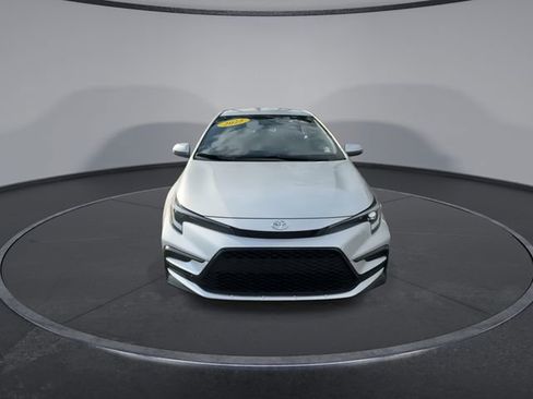 Used 2025 Toyota Corolla SE image 5