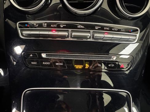 Used 2015 Mercedes-Benz C 300 4MATIC Sedan image 22