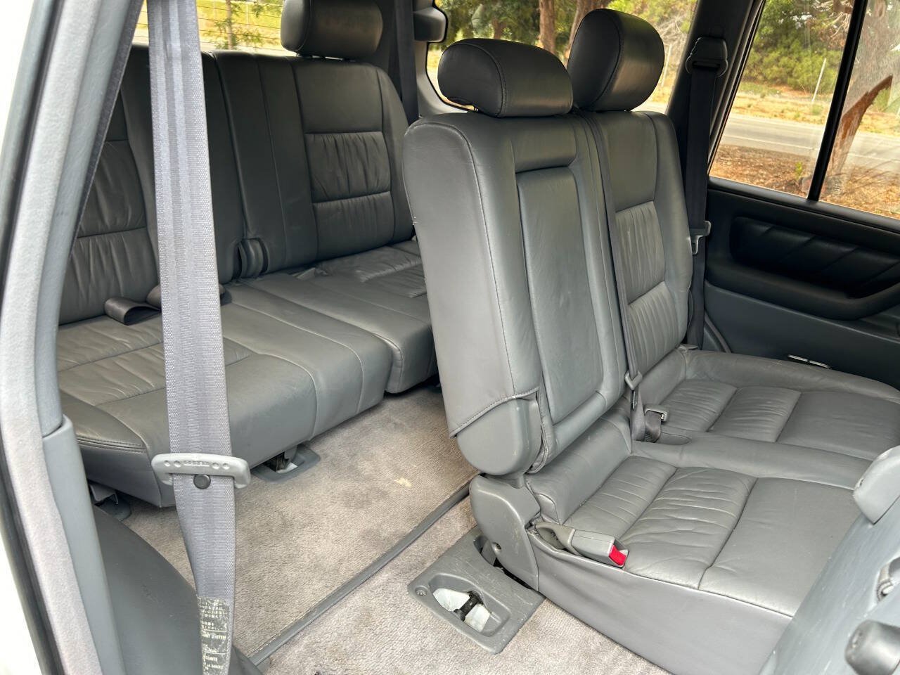 Used 1999 Toyota Land Cruiser AWD/4WD image 41