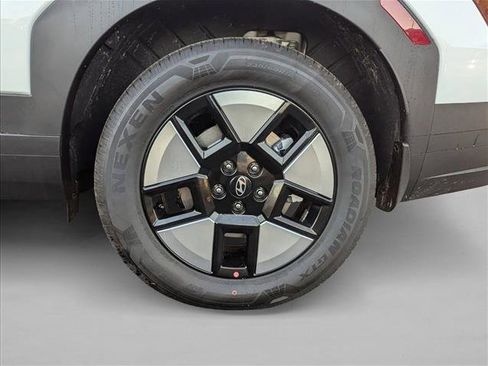 New 2026 Hyundai Santa Fe SE image 9