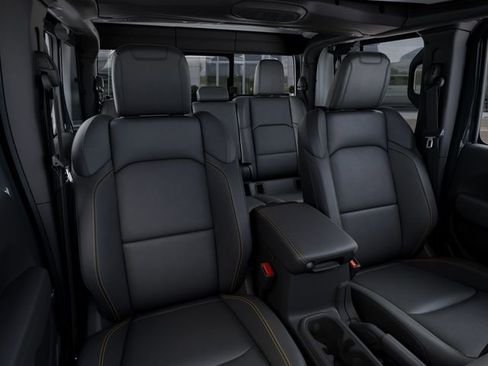 New 2026 Jeep Gladiator Sahara image 16