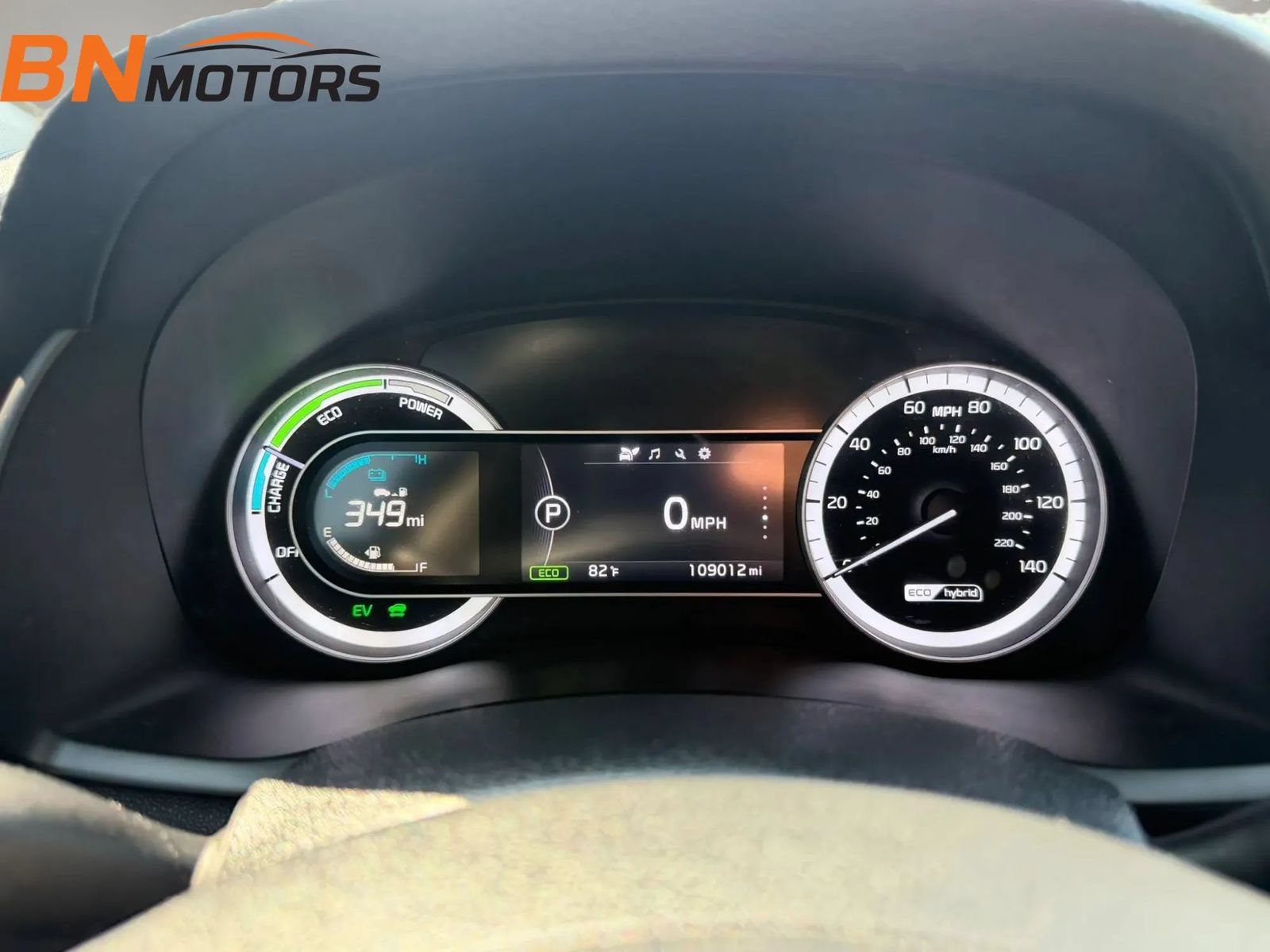 Used 2018 Kia Niro LX FWD image 15