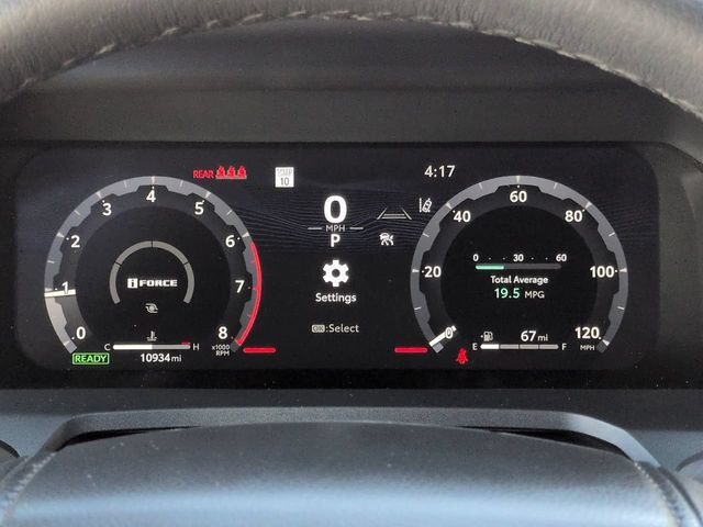 Certified 2025 Toyota Tacoma TRD Off-Road AWD/4WD image 25