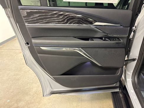 New 2026 Cadillac Escalade IQL Luxury image 27