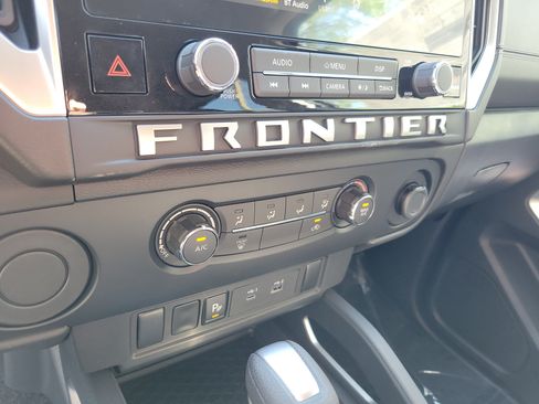 New 2026 Nissan Frontier SV w/ Tow Package RWD image 28