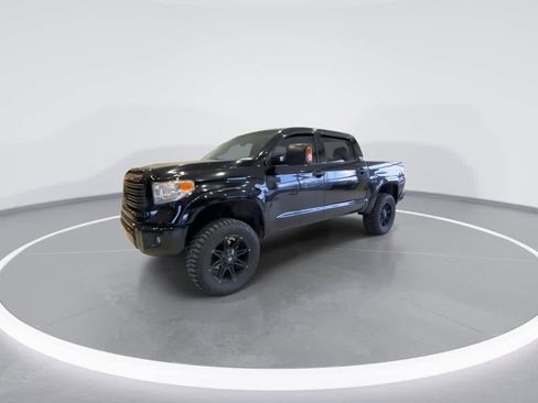 Used 2014 Toyota Tundra Platinum image 4