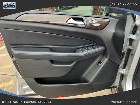 Used 2017 Mercedes-Benz GLS 450 4MATIC image 24
