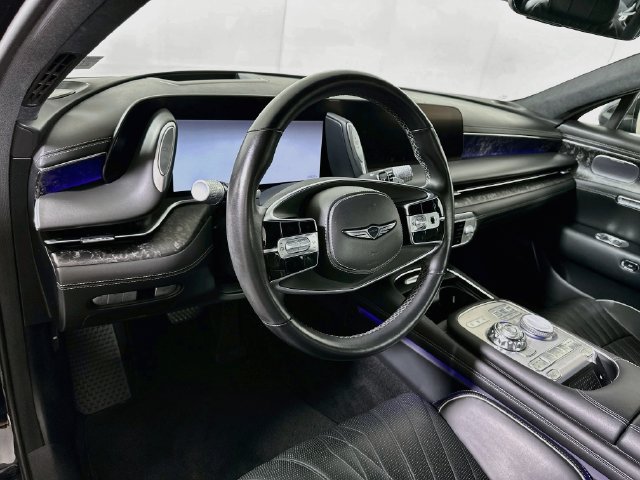 Used 2023 Genesis G90 3.5T AWD/4WD image 11