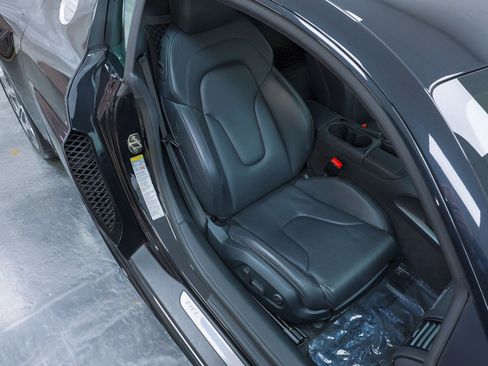 Used 2011 Audi R8 V10 image 85