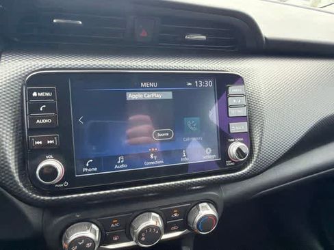Used 2024 Nissan Kicks SV FWD image 21