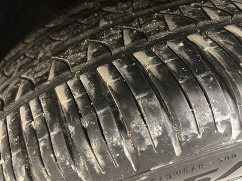 Used 2025 Ford Explorer ST image 26