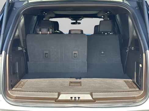 Used 2023 Ford Expedition Max King Ranch image 29