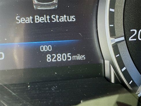 Used 2021 Toyota Highlander XLE image 35