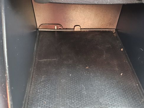 Used 2015 Hyundai Veloster w/ Option Group 03 image 25