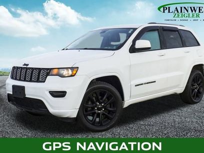 Used 2020 Jeep Grand Cherokee Altitude