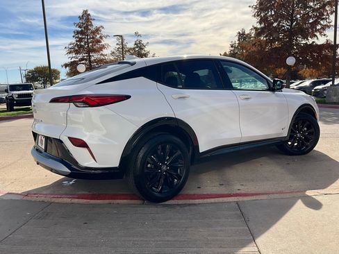 Used 2025 Buick Envista Sport Touring image 6