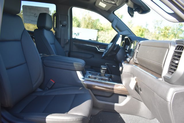 New 2026 Chevrolet Silverado 1500 RST w/ All Star Edition Plus AWD/4WD image 15