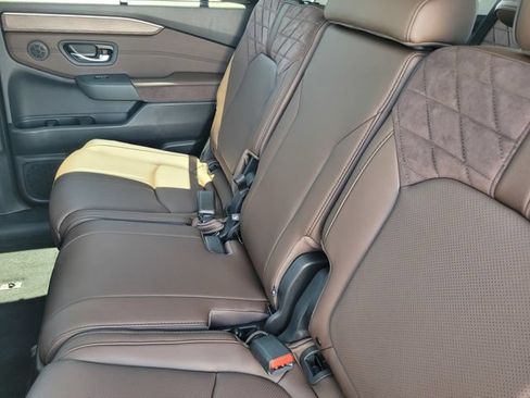 New 2026 Honda Pilot Elite image 9