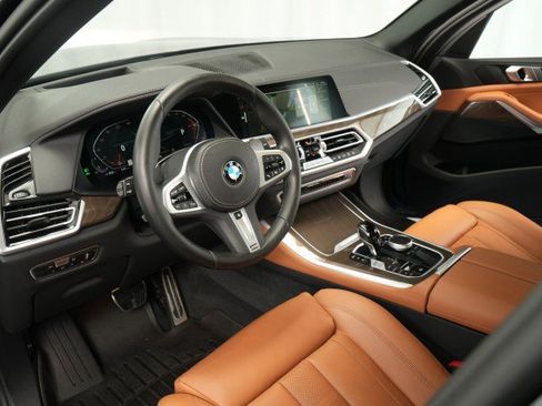 Used 2022 BMW X5 xDrive40i w/ M Sport Package AWD/4WD image 35