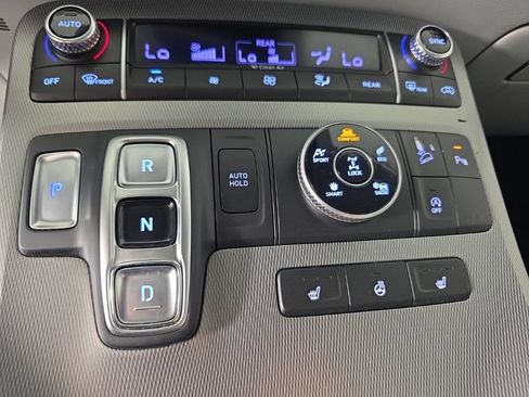 Used 2020 Hyundai Palisade SEL w/ Premium Package AWD/4WD image 19