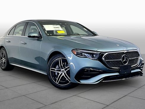 New 2026 Mercedes-Benz E 450 4MATIC Sedan image 19