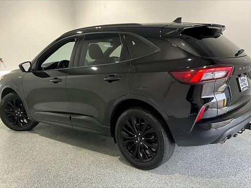 Used 2023 Ford Escape ST-Line Elite image 4