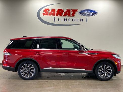 New 2025 Lincoln Aviator AWD w/ Equipment Group 101A image 1
