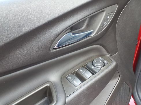 Certified 2024 Chevrolet Equinox LT AWD/4WD image 14