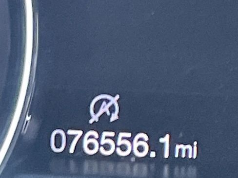 Used 2019 Ford Expedition XLT w/ Equipment Group 202A image 12